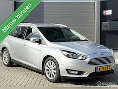 Ford Focus Wagon - 1.0 Titanium