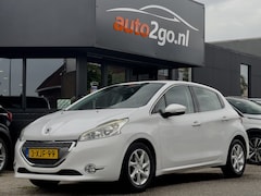 Peugeot 208 - 1.4 VTi ALLURE 5DRS 137D.KM AIRCO LED LMV