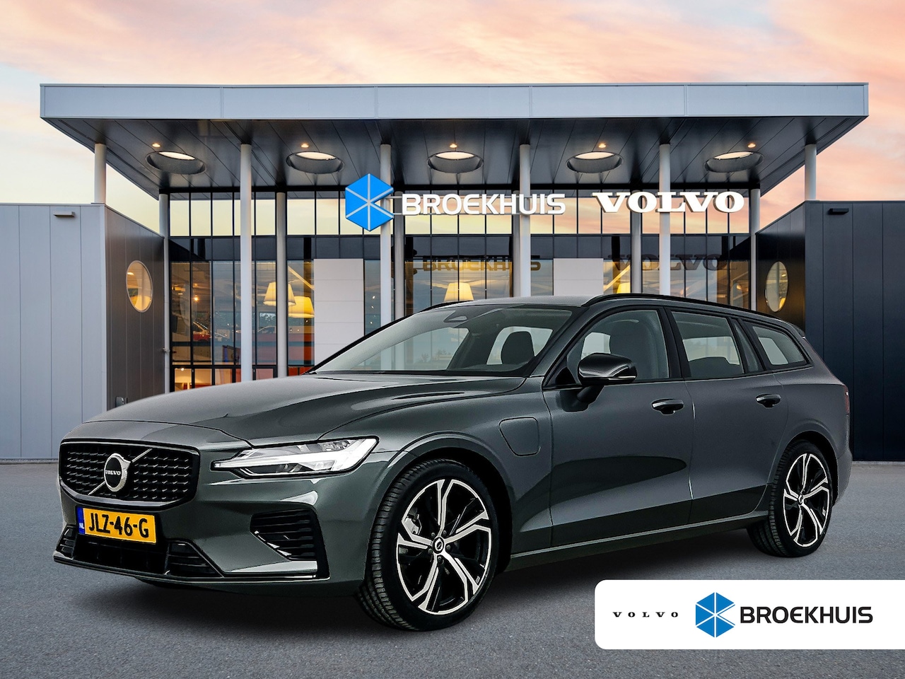Volvo V60 - T6 Recharge Plus Dark | 19" | Trekhaak | Head-Up | Elektr. verst. Stoelen | Harman Kardon - AutoWereld.nl