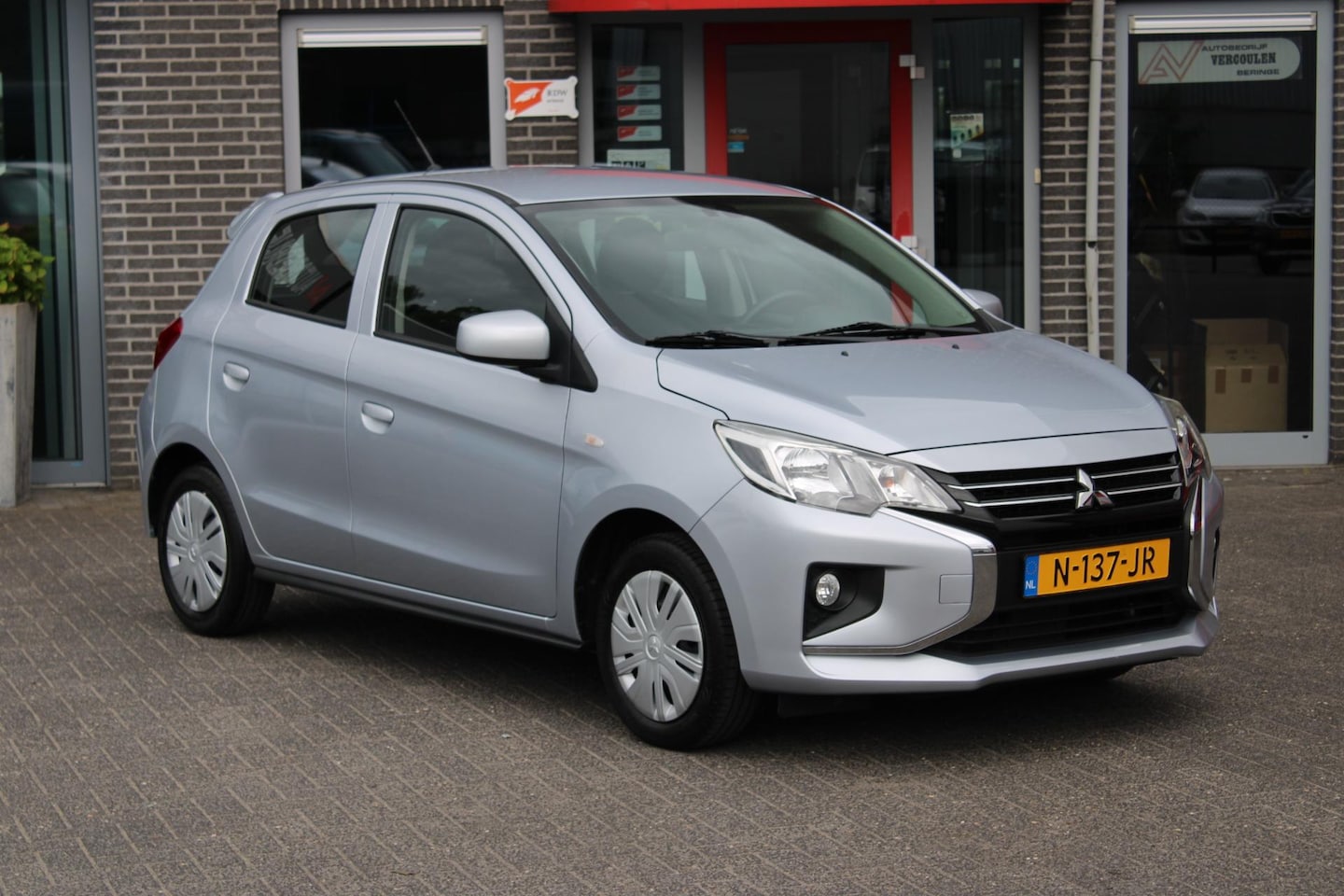 Mitsubishi Space Star - 1.2 Cool+ AppleAndroid/Airco Incl Garantie!! - AutoWereld.nl
