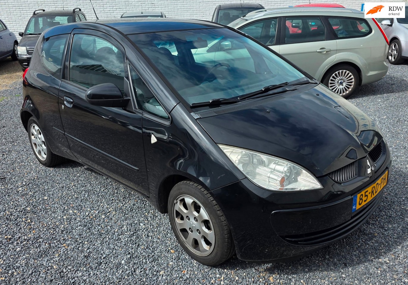 Mitsubishi Colt - 1.3 Invite 3 deurs - AutoWereld.nl