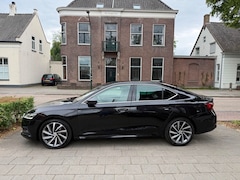 Skoda Octavia - 1.5 TSI First Edition LEER NAVI 150 PK NEW MODEL EERSTE EIGENAAR