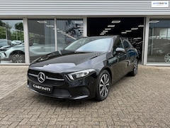 Mercedes-Benz A-klasse - 250 e Advantage 218 Pk | Navigatie | Cruise | Clima | Halfleder-Stof | 17" Lichtmrtaal