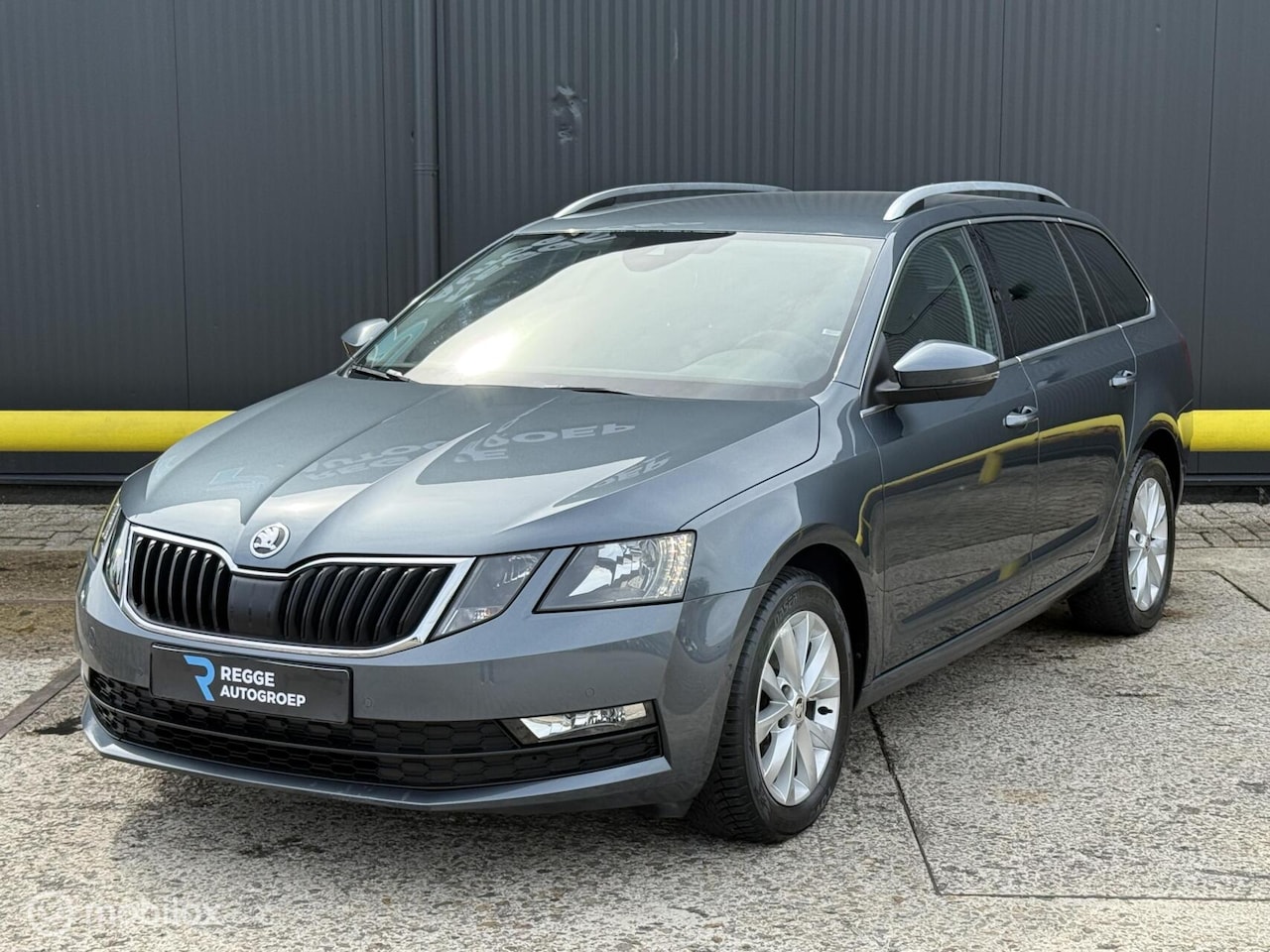 Skoda Octavia Combi - 1.0 TSI Style AUTOMAAT | ACC | TOPSTAAT - AutoWereld.nl