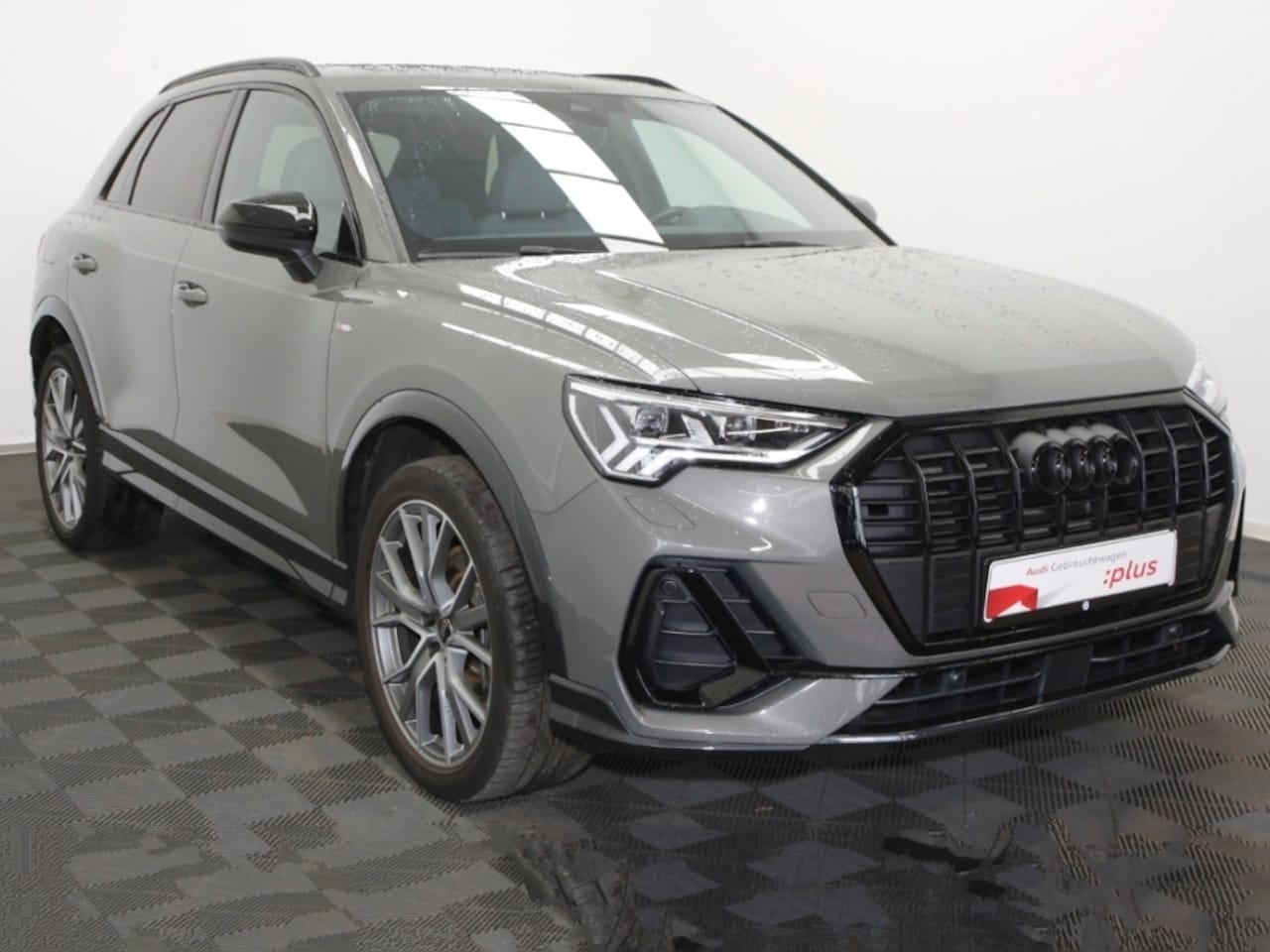 Audi Q3 - 45 Tfsi-e S-LINE (2x) ** MATRIX, LEDER, PANORAMA, TREKH, ACC, 20-inch LMV ** 1e EIG - UNFA - AutoWereld.nl