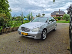 Mercedes-Benz C-klasse - 180 K. Elegance Automaat en NAP