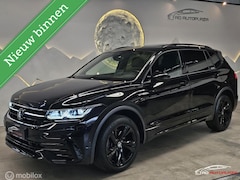 Volkswagen Tiguan Allspace - 2.0 TSI 4Motion 3x R-line 7p. Panorama/Keyless/Black style/HUD
