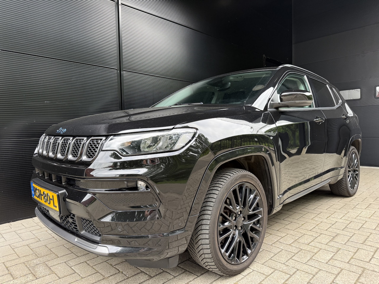 Jeep Compass - 4xe 240 Plug-in Hybrid Electric S 4xe 240 Plug-in Hybrid Electric S - AutoWereld.nl