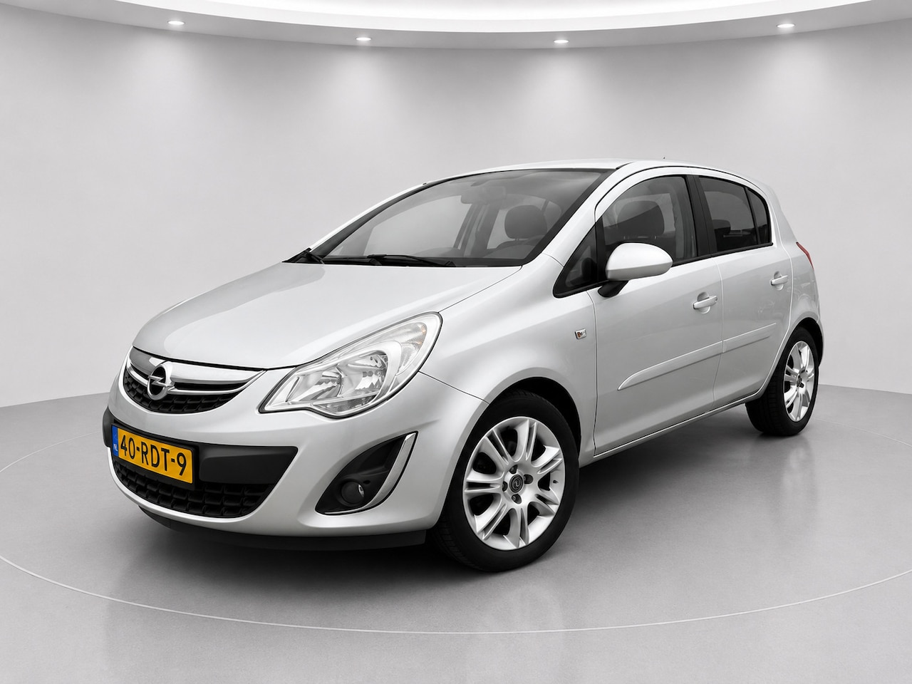 Opel Corsa - 1.4-16V Cosmo 1.4-16V Cosmo - AutoWereld.nl