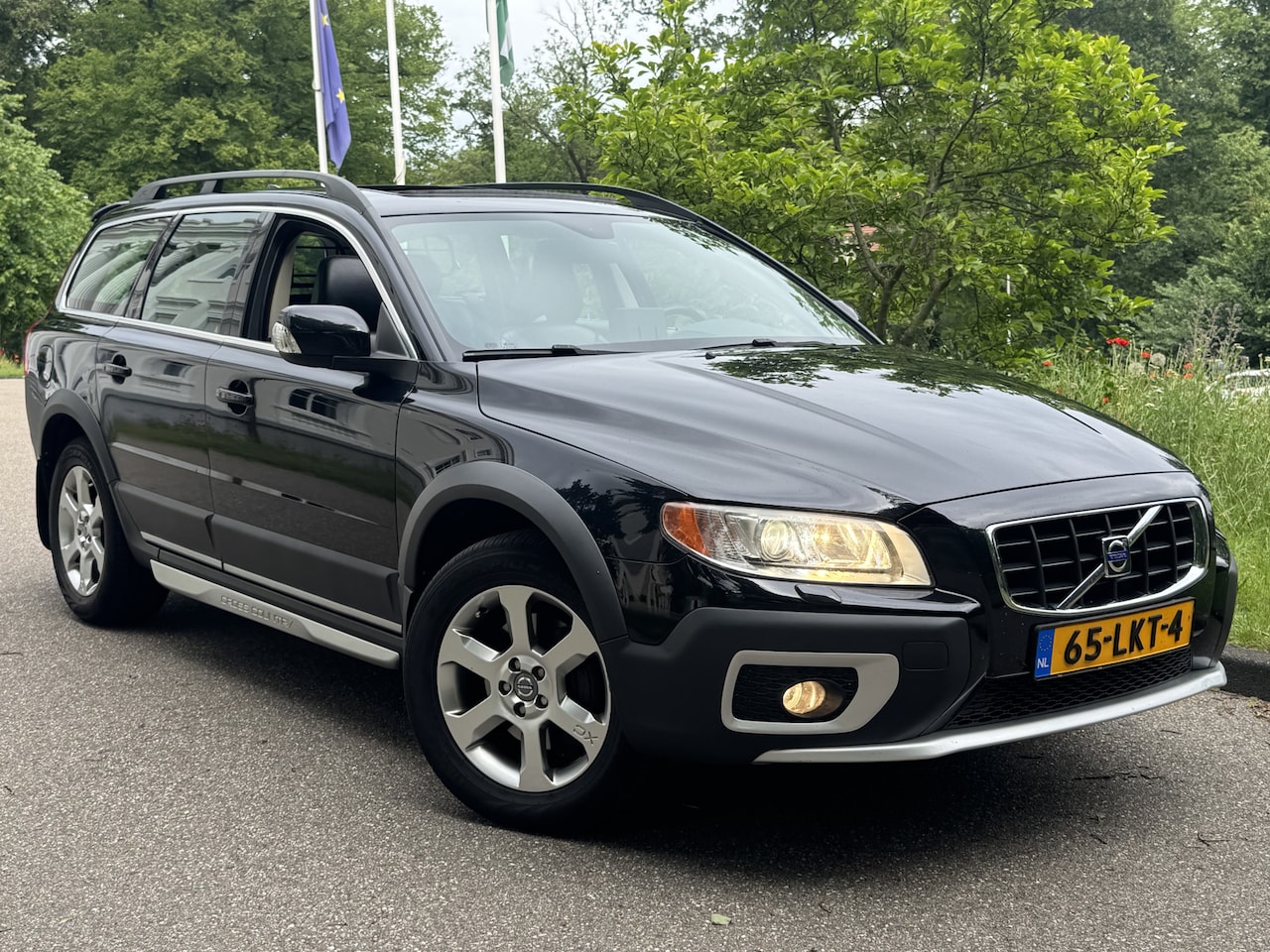 Volvo XC70 - 3.2 Summum 3.2 SUMMUM, SCHUIFDAK - AutoWereld.nl