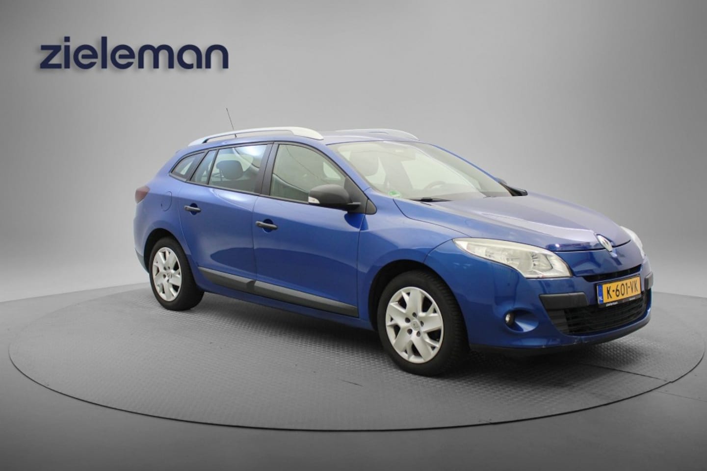 Renault Mégane - 1.6 Authentique - Navi, Cruise, Trekhaak - AutoWereld.nl