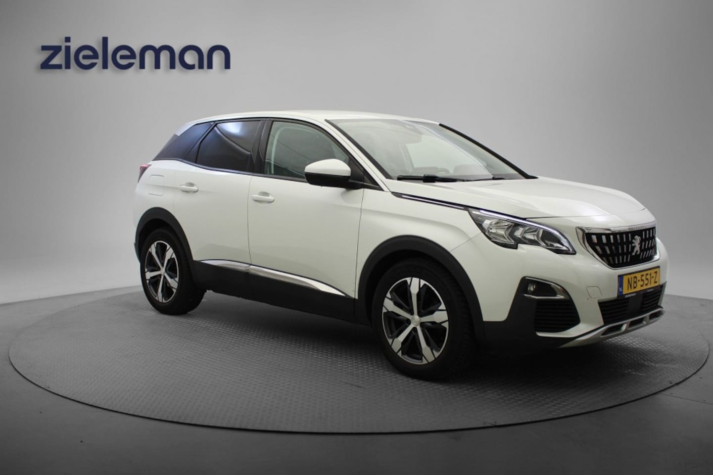 Peugeot 3008 - 1.2 PureTech AGC Premiere - Carplay, Camera, Trekhaak, - AutoWereld.nl