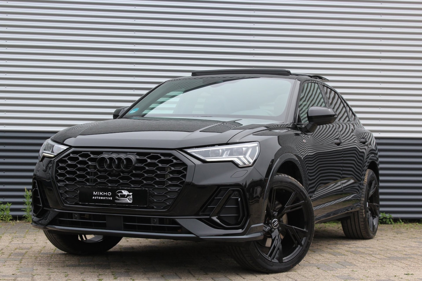 Audi Q3 Sportback - 45 TFSI e 3x S-Line | Panoramadak| 360 Camera | elektische stoelverstelling | Black optik - AutoWereld.nl