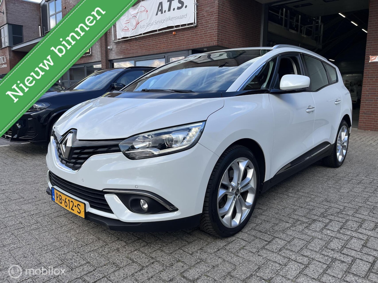 Renault Scénic - 1.2 TCe Zen NAVI*CLIMA*TREKHAAK*CRUISE*PDC* - AutoWereld.nl