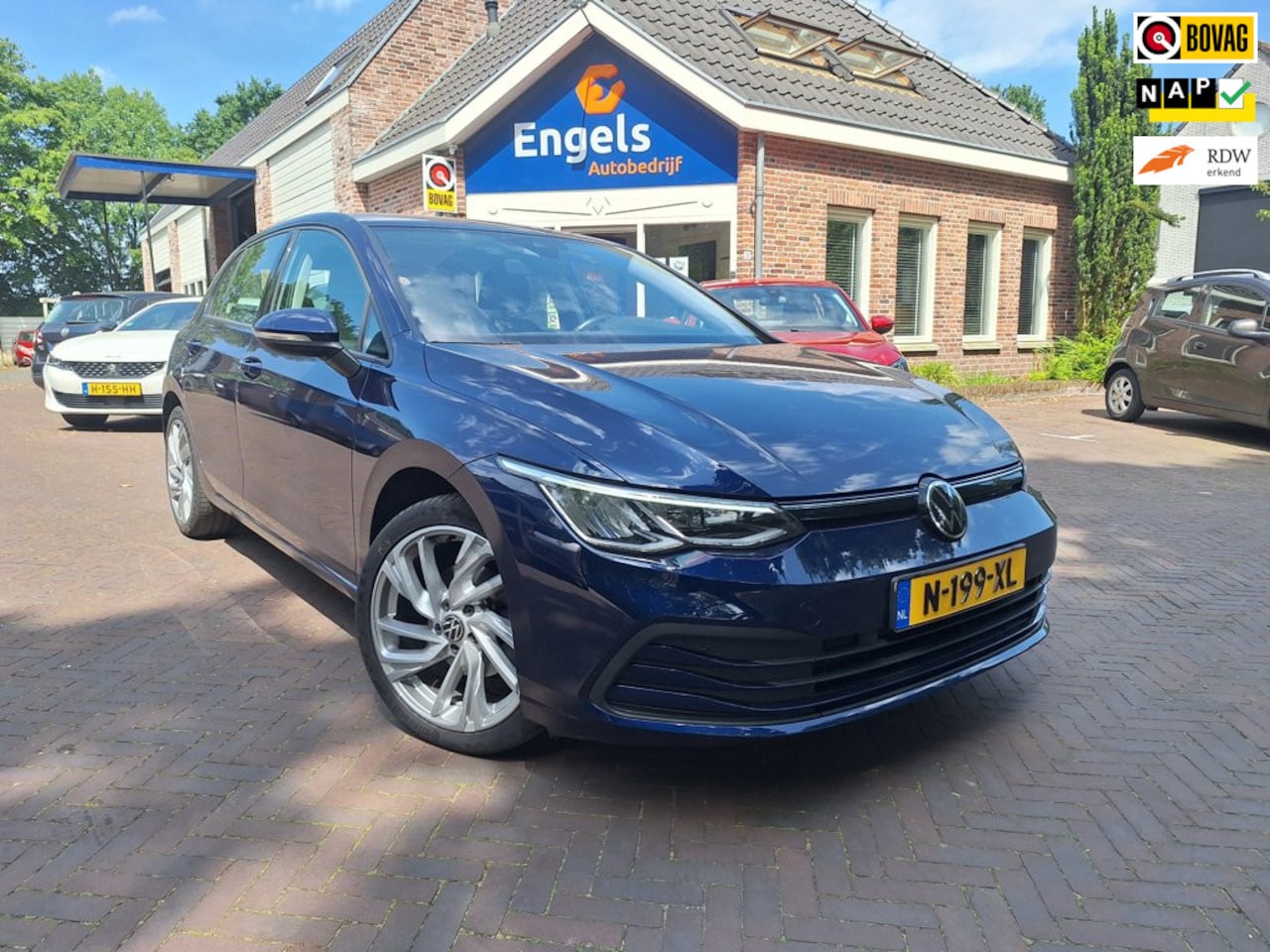 Volkswagen Golf - 1.0 eTSI Life AUTOMAAT - ALL-IN RIJKLAAR PRIJS - AutoWereld.nl