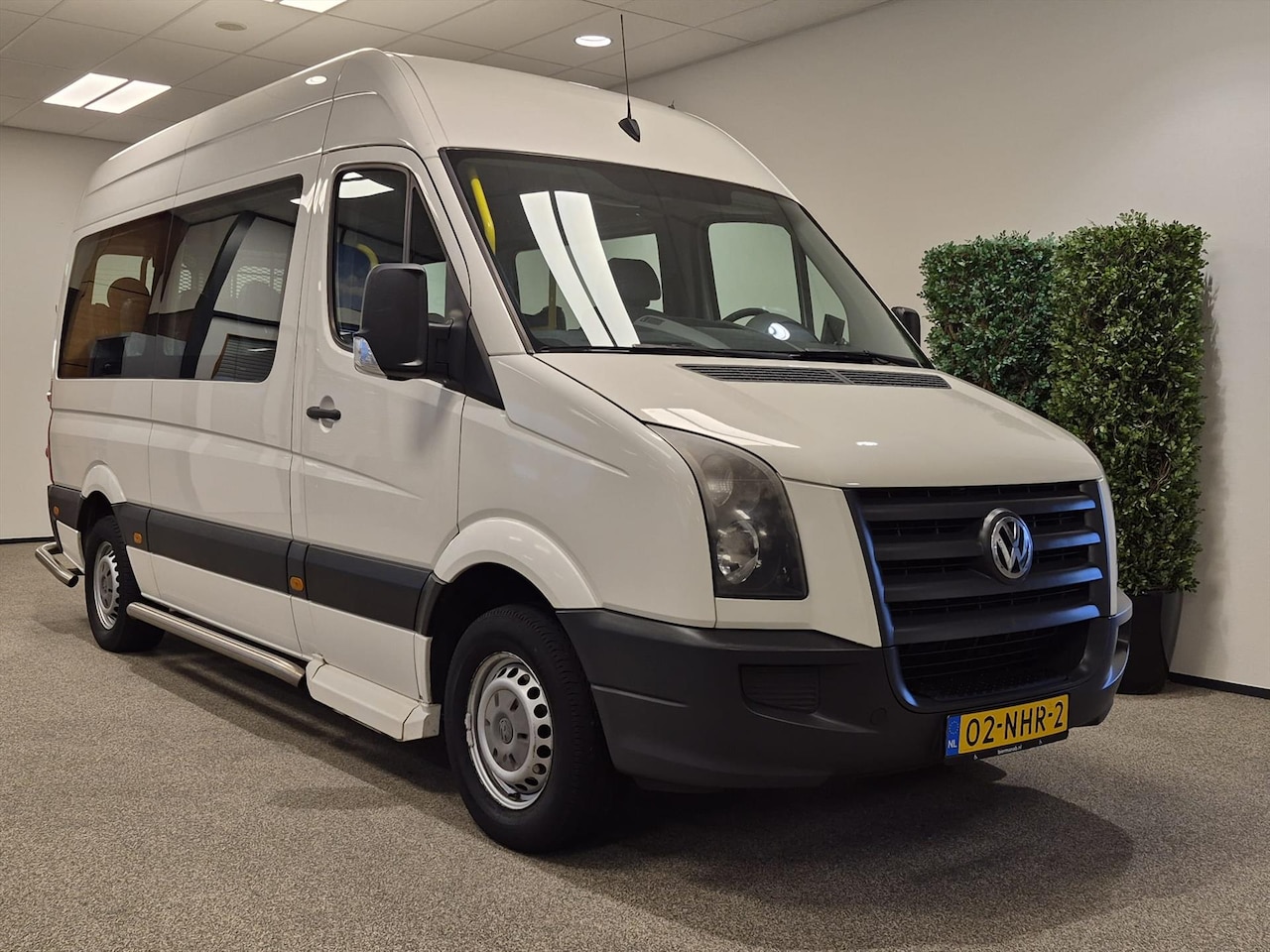 Volkswagen Crafter - L2H2 Rolstoelbus Groepsvervoer - AutoWereld.nl