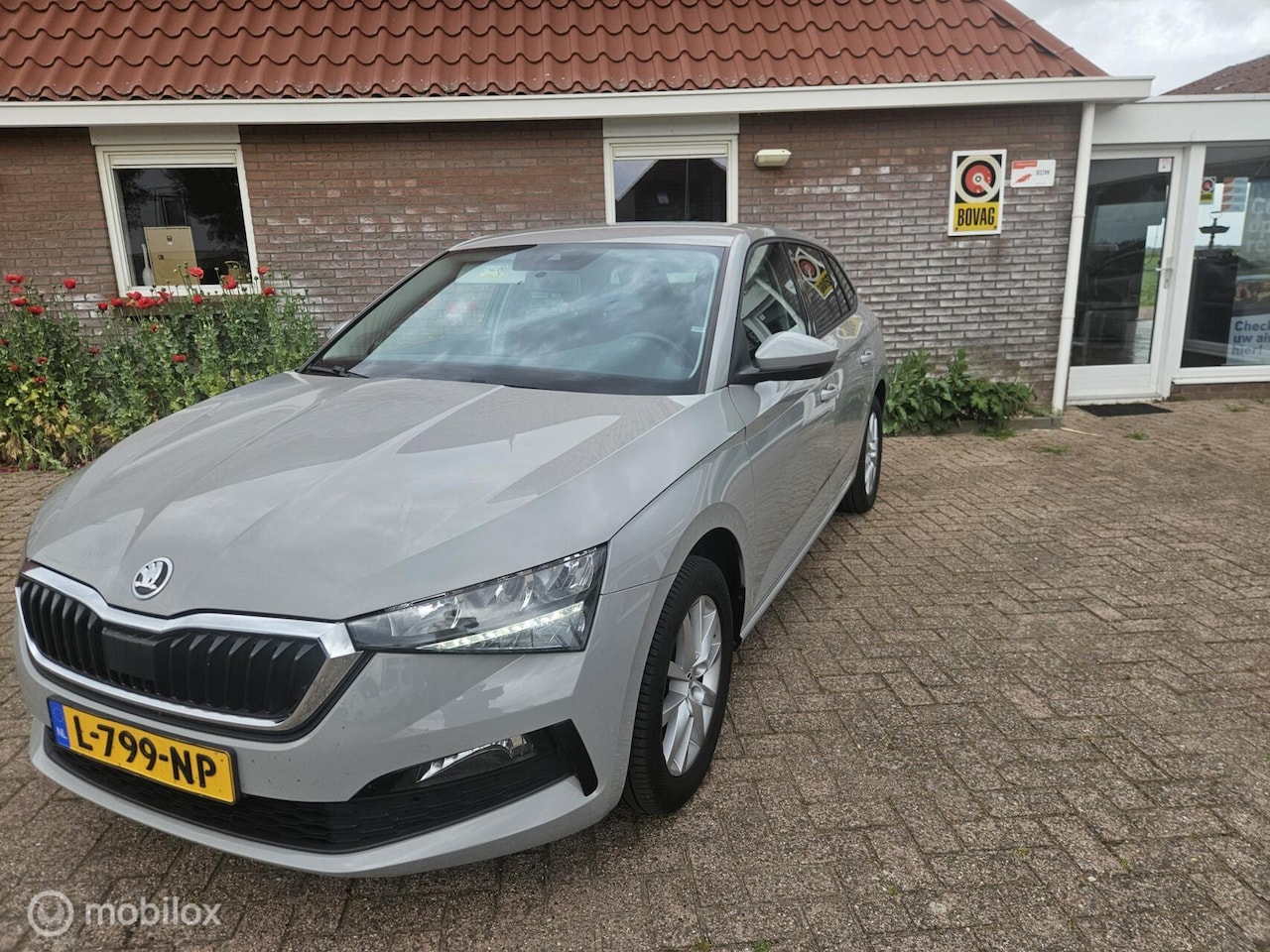 Skoda Scala - 1.0 TSI Ambition Trekhaak/ Carplay/cruise contol - AutoWereld.nl