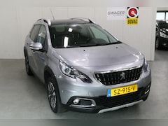 Peugeot 2008 - 1.2 PureTech 110pk Automaat Allure (Trekhaak)