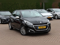 Peugeot 208 - 1.2 PureTech Blue Lease Executive / DISTR.RIEM VV / Navigatie / Parkeerhulp achter / 16''