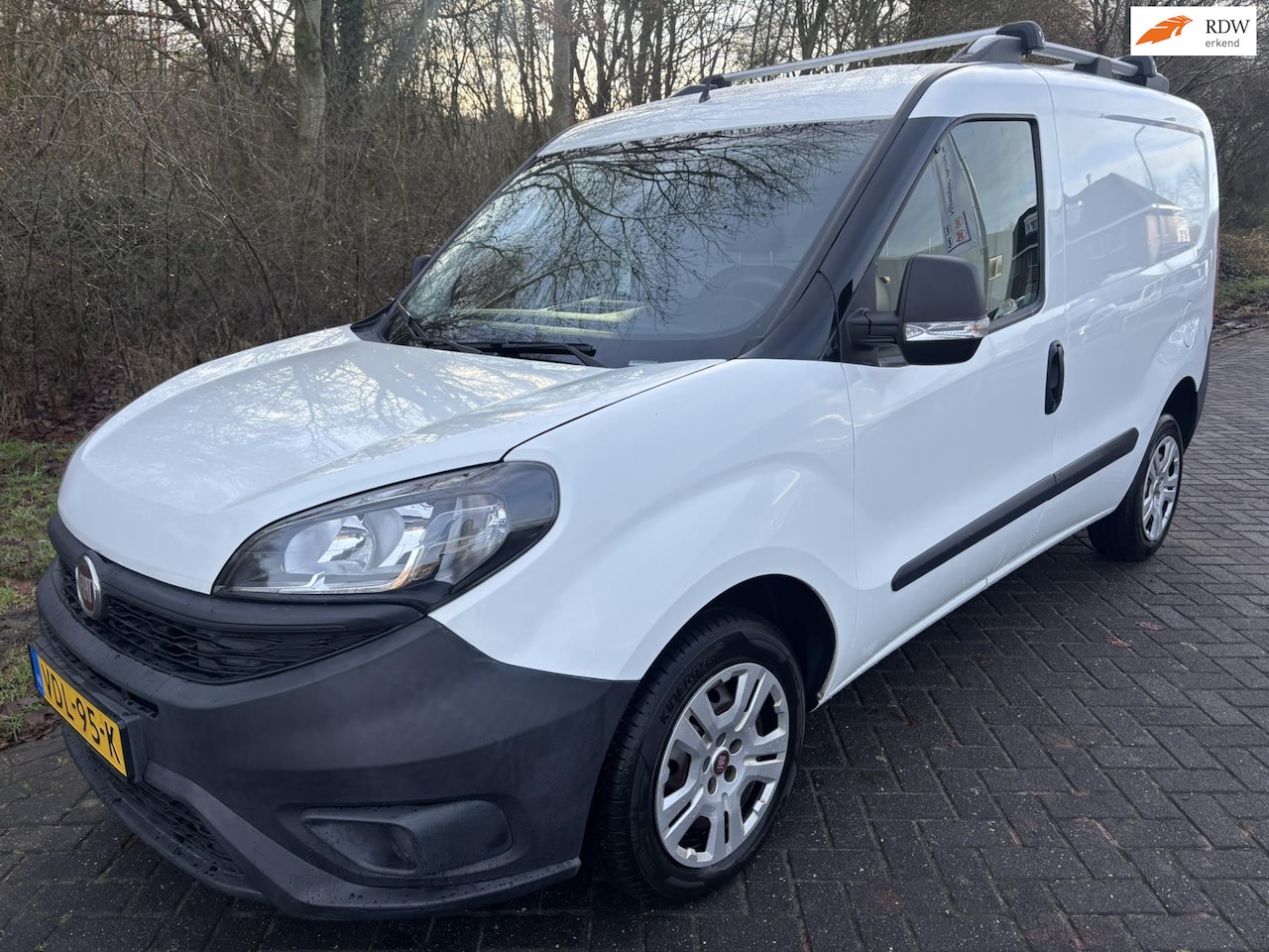 Fiat Doblò Cargo - 1.6 MJ L1H1 | Nieuwe APK | 1e eigenaar | Airco - AutoWereld.nl