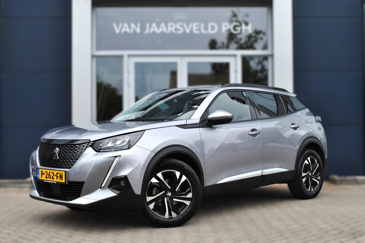 Peugeot 2008 - Allure 1.2 PureTech 130pk EAT8 - AutoWereld.nl