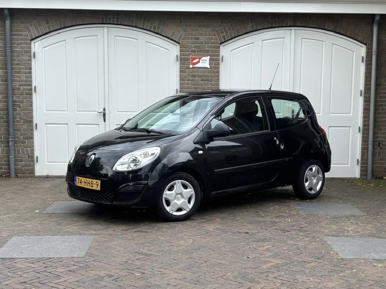 Renault Twingo - 1.2 Authentique Nette auto - AutoWereld.nl