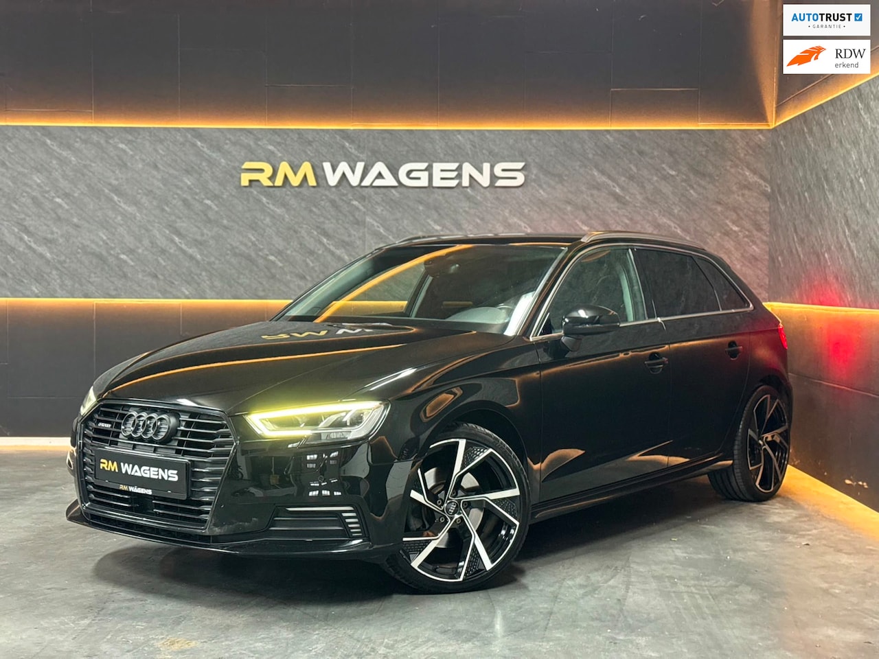 Audi A3 Sportback - 1.4 e-tron Lease Edition 1.4 e-tron Lease Edition - AutoWereld.nl