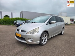 Mitsubishi Grandis - 2.4-16V InSport 7 peroons | Automaat