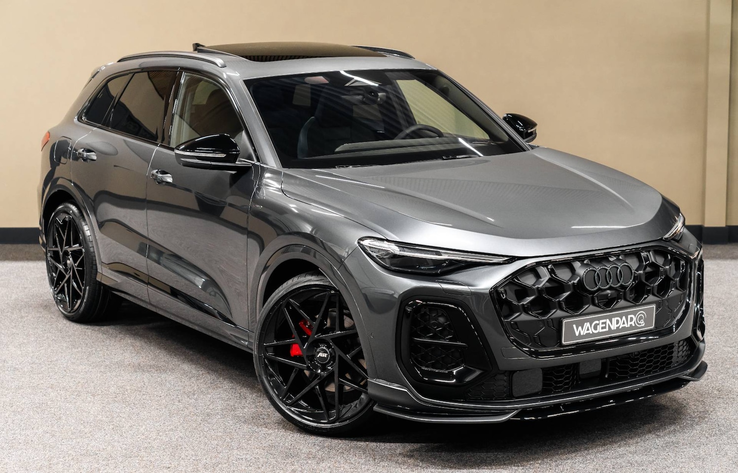 Audi Q5 - ABT AERO e-Hybrid Competition S 428 PK VOLL - AutoWereld.nl
