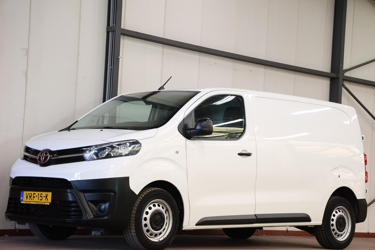 Toyota ProAce Worker - 2.0 D-4D L2H1 LANG - AutoWereld.nl