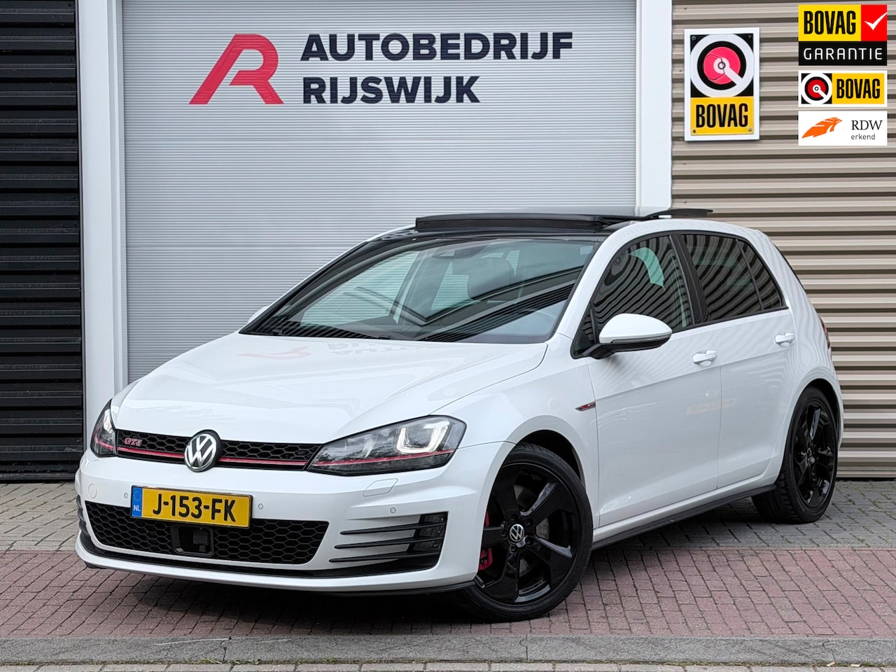 Volkswagen Golf - 2.0 TSI GTI Performance Dynaudio/Pano/Keyless - AutoWereld.nl