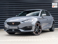 CUPRA Leon - 1.4 e-Hybrid VZ / CARPLAY / CAMERA / STOEL EN STUURVERWARMING /