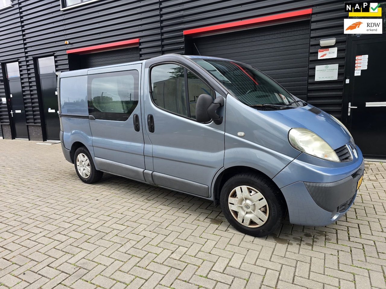 Renault Trafic - 2.0 dCi T27 L1H1 | 6 PERS | 84 kw - 115PK | AIRCO | ELEC. RAMEN | NAP - AutoWereld.nl