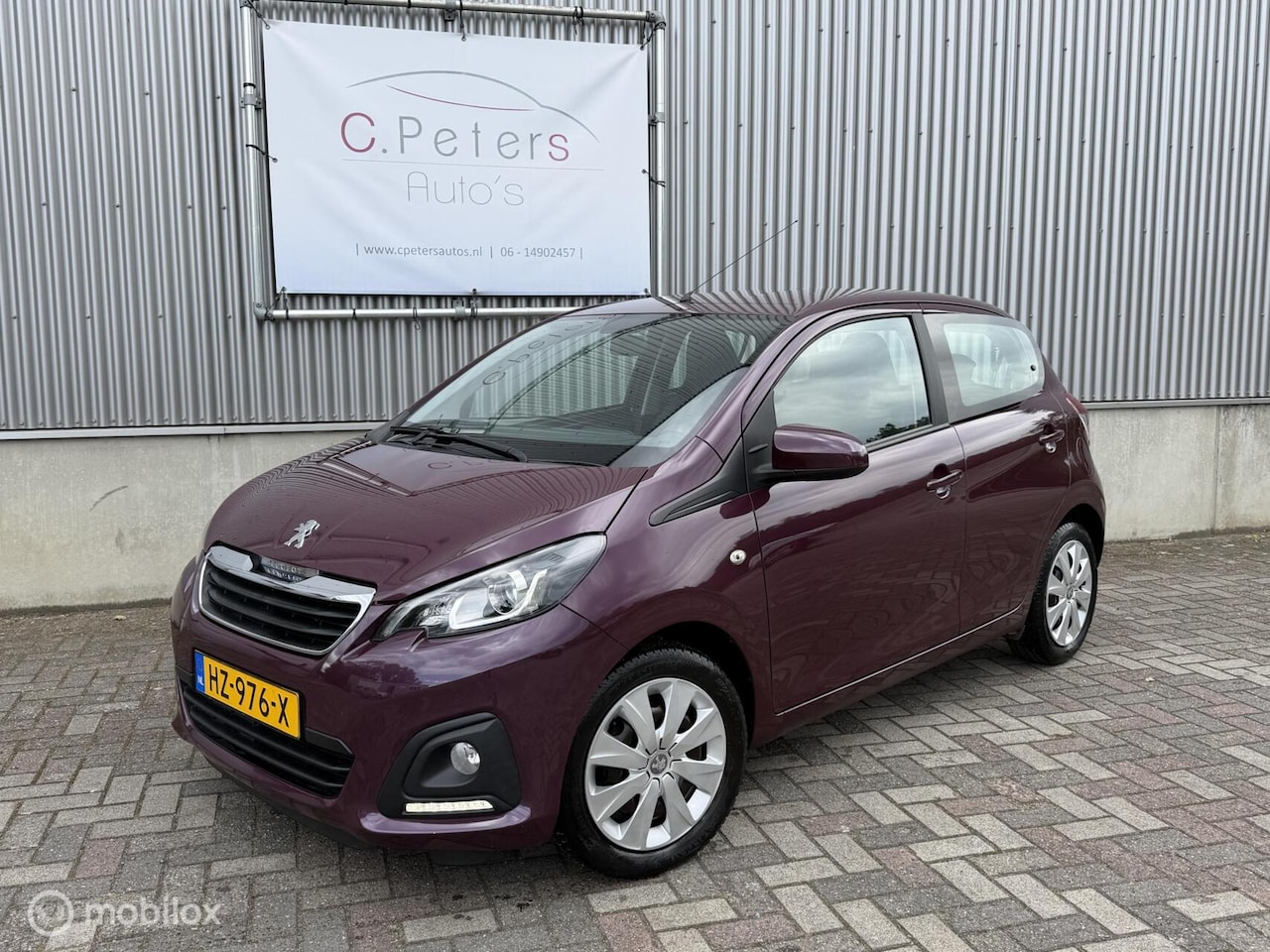 Peugeot 108 - 1.2 Puretech 82pk Allure 2016 / Bluetooth / Airco / 4seizoensbanden / NAP - AutoWereld.nl