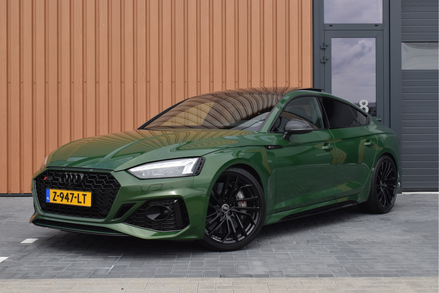 Audi RS5 - Sportback 2.9 V6 TFSI 450pk Quattro | Keramisch | Pano | HUD | B&O - AutoWereld.nl