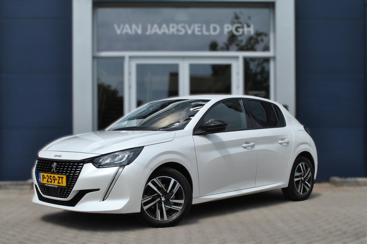 Peugeot 208 - Allure Pack 1.2 PureTech 100pk EAT8 - AutoWereld.nl