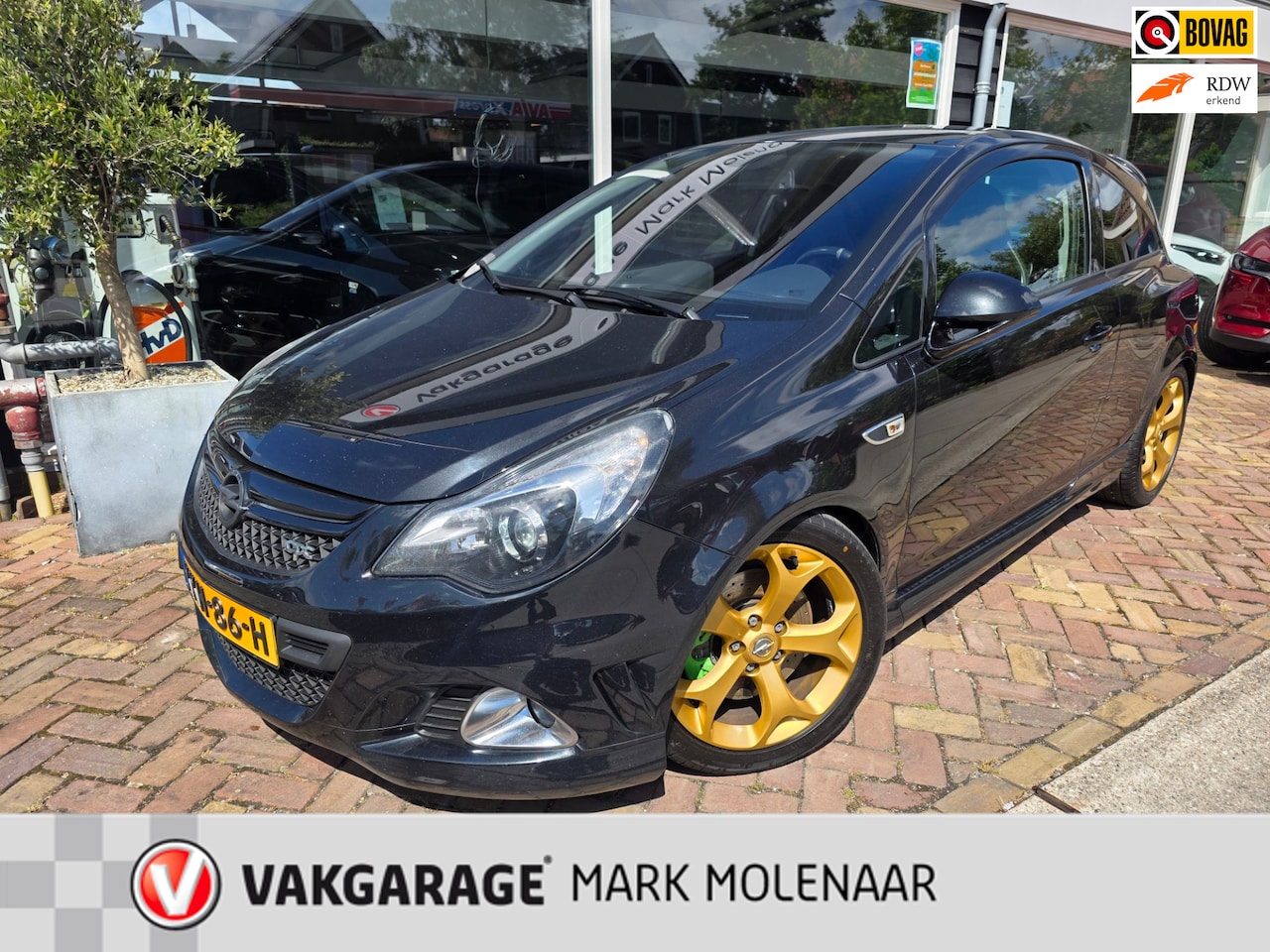 Opel Corsa - 1.6-16V Turbo OPC 1.6-16V Turbo OPC,rvs uitlaat,schroefset kw - AutoWereld.nl