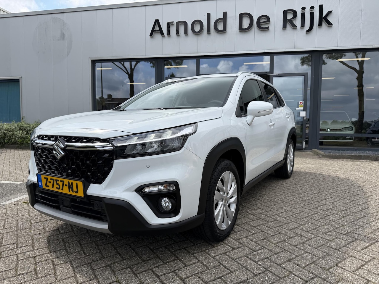 Suzuki S-Cross - 1.4 Boosterjet Select Smart Hybrid 1.4 Boosterjet Select Smart Hybrid - AutoWereld.nl