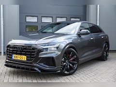 Audi Q8 - 55 quattro S Edition Competition SOH 93.5% / Schaalstoelen / Panoramadak / Trekhaak