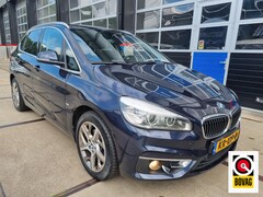 BMW 2-serie Active Tourer - 218d Luxury LEER / NAVI / CAMERA / CRUISE / PDC