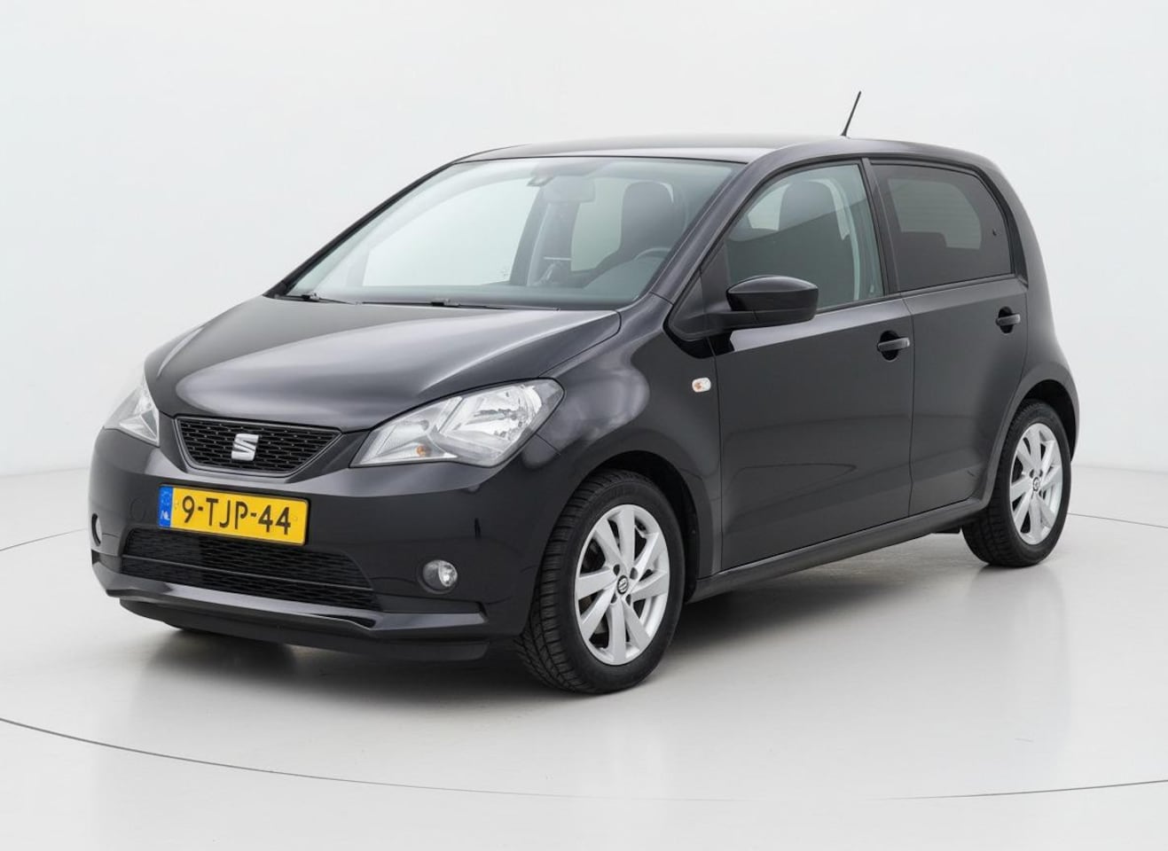 SEAT Mii - 1.0 Sport Dynamic AIRCO NAV 5 DEURS - AutoWereld.nl