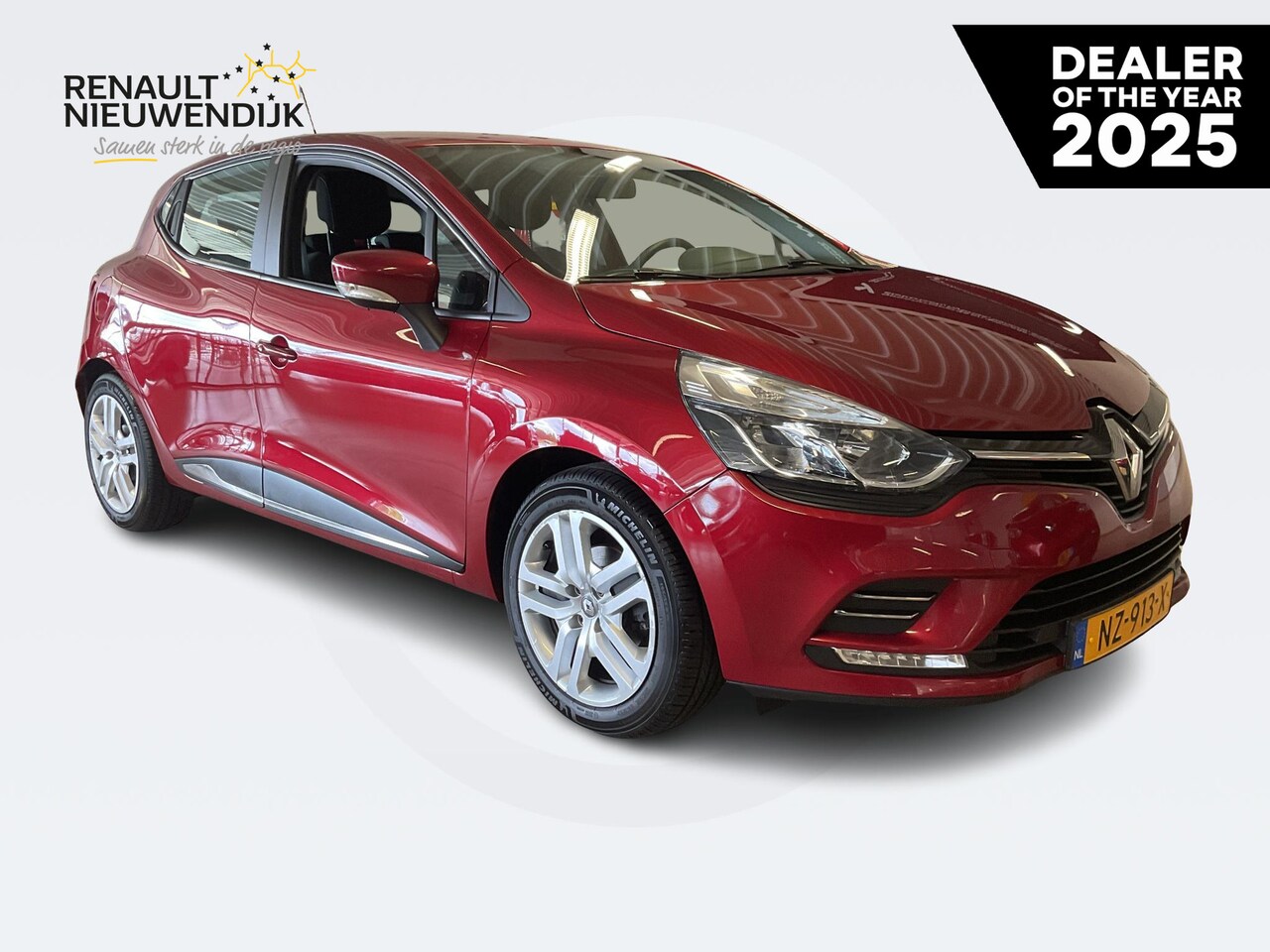 Renault Clio - 0.9 TCe Zen | AFN. TREKHAAK | NAVIGATIE | AIRCO | PDC | CRUISE CONTR. - AutoWereld.nl