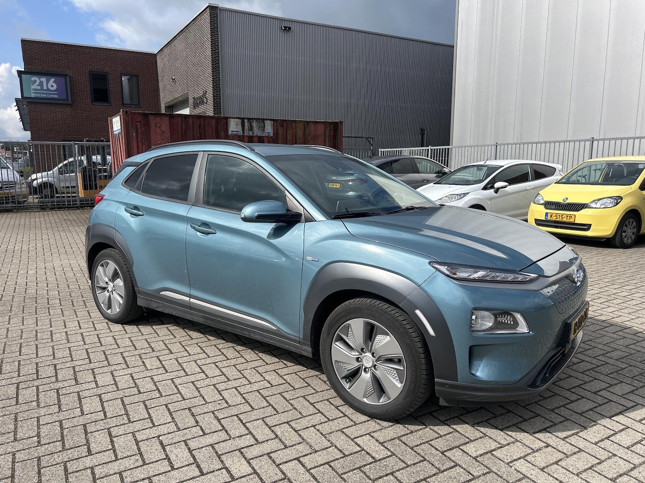 Hyundai Kona Electric - EV Premium 64 kWh | Trekhaak | SOH 100% | - AutoWereld.nl