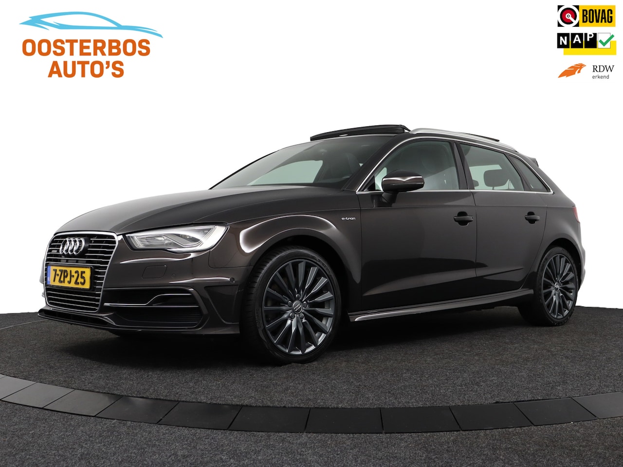 Audi A3 Sportback - 1.4 e-tron PHEV Ambition Pro Line plus S-Line Camera/Navi/Pano-dak - AutoWereld.nl