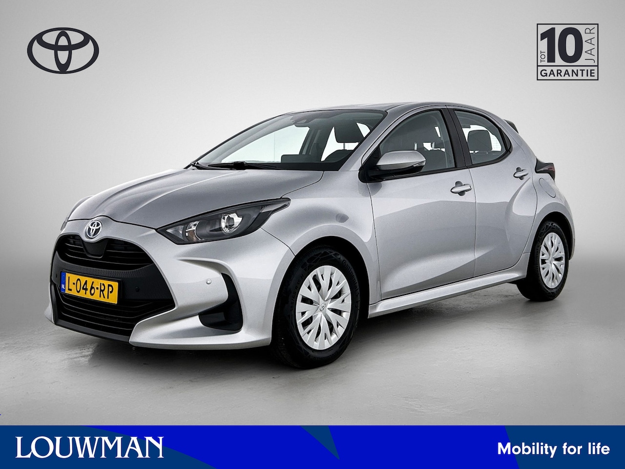 Toyota Yaris - 1.5 Hybrid Active parkeersensors | Parkeersensor voor en achter | - AutoWereld.nl