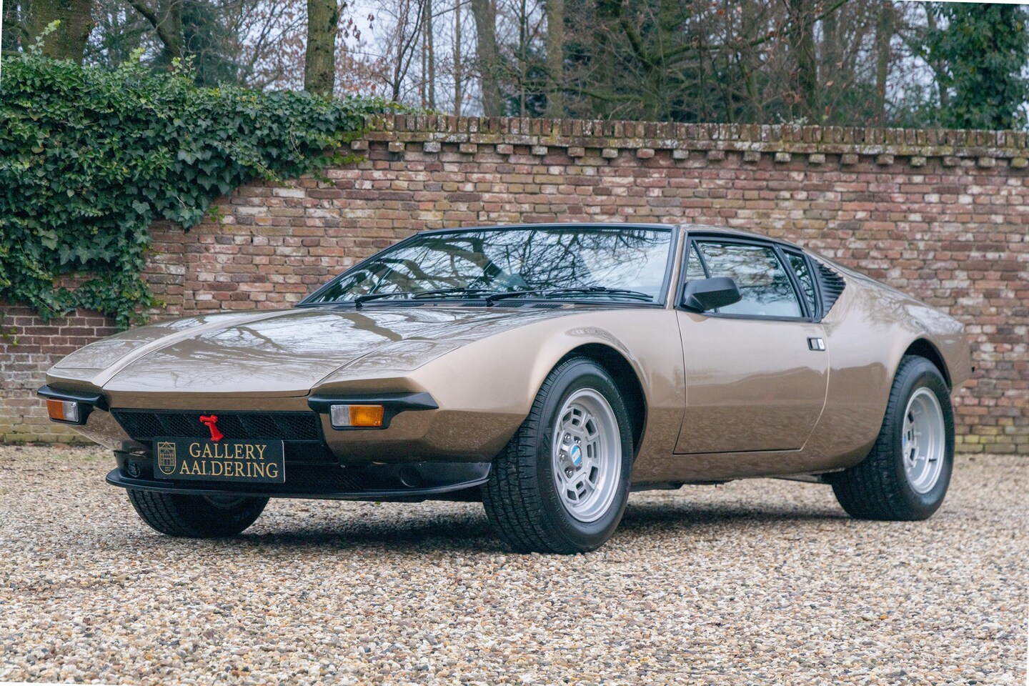 De Tomaso Pantera - GTS Rare Factory Sunroof!! "Restored to factory specifications" "Restored to factory speci - AutoWereld.nl