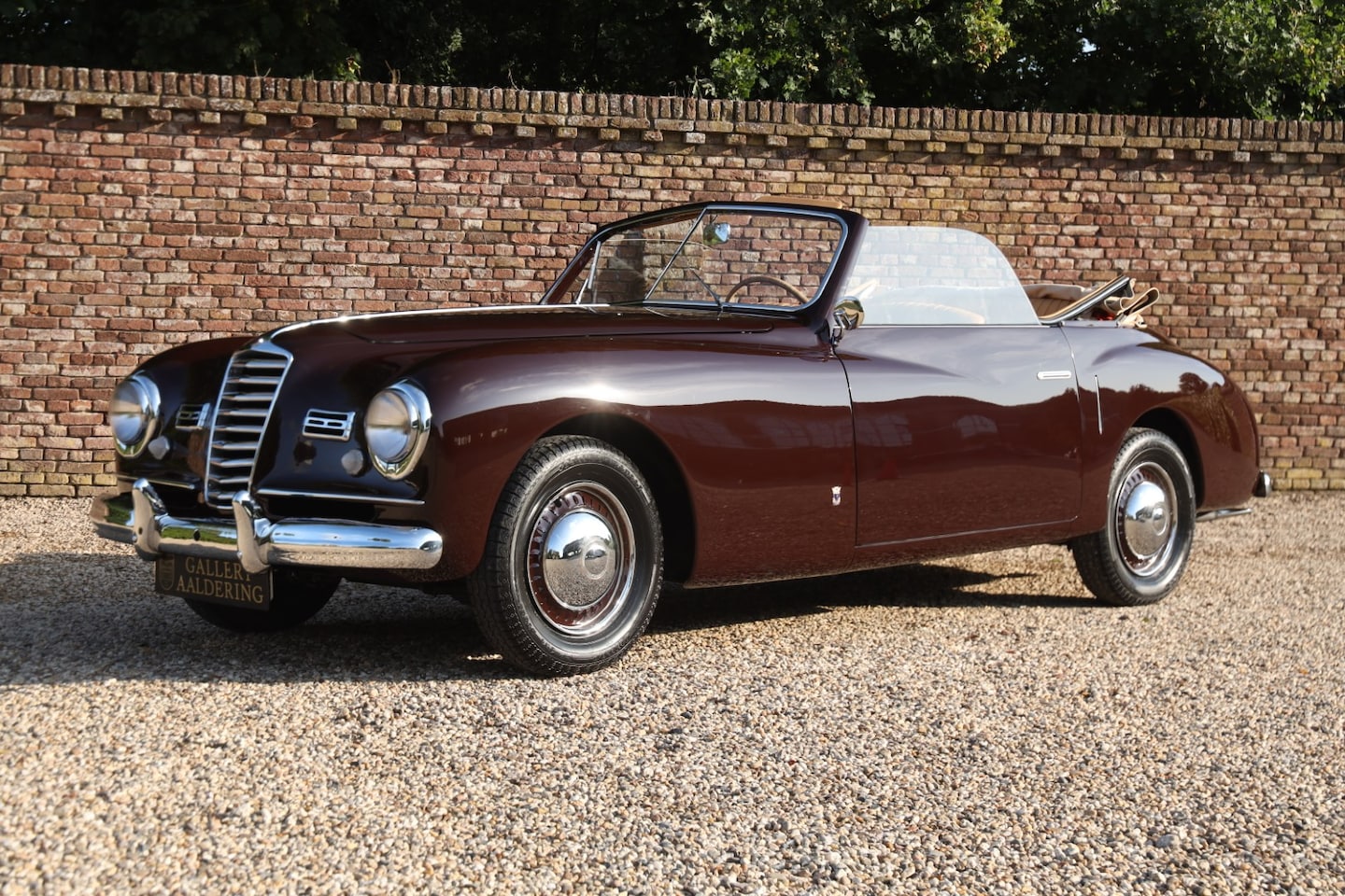 Fiat 1500 - 1500D Convertible "Stabilimenti Farina" Unique design by Stabilimenti Farina, Subjected to - AutoWereld.nl