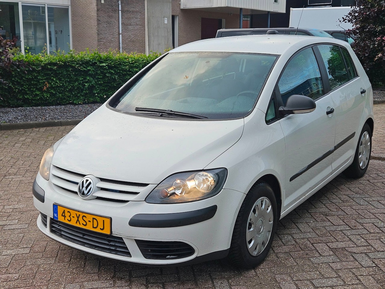 Volkswagen Golf Plus - 1.9 TDI Trendline H6 1.9 TDI Trendline H6 - AutoWereld.nl