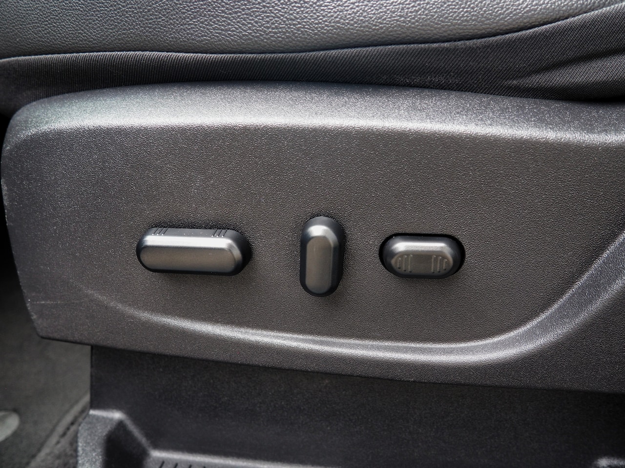 Ford C-Max - 2.0 Plug-in Hybrid Titanium Plus LUXE! PANO LEER
