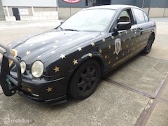 Jaguar S-type - 3.0 V6 Executive